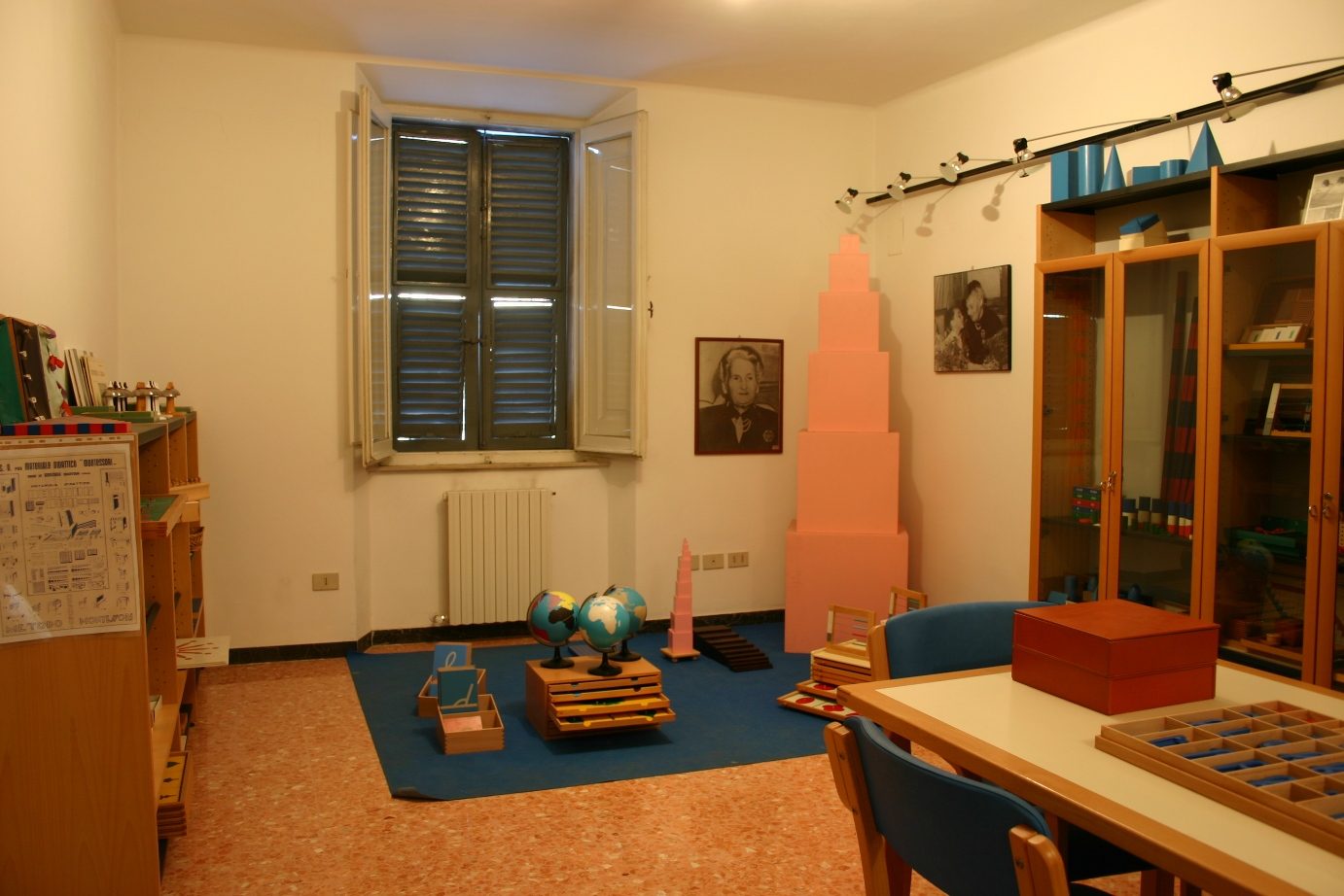 Centro%20Studi%20Casa%20Natale%20Maria%20Montessori%2C%20Chiaravalle%2C%20Ancona%2C%20Italy%20-%2002.JPG